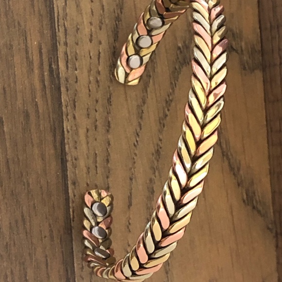 Two Tone Magnetic Bracelet Pure Copper Energy Cuff Bangle - Picture 6 of 6